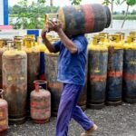 1 जुलाई से बदल गए ईंधन के रेट! LPG हुआ सस्ता, पेट्रोल-डीजल, CNG और विंडफॉल टैक्स पर क्या बदला? जानिए पूरी डिटेल